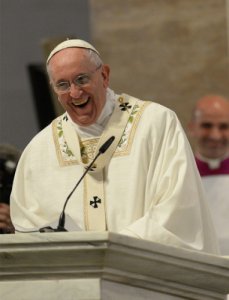 Concernant la sexualité, le pape François se donne de la peine et en a.